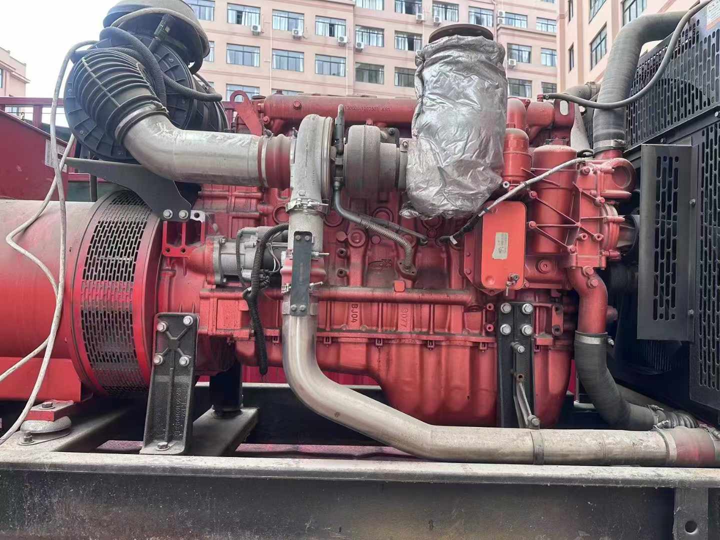 新泰如何选择适合 600kW 柴油发电机组的过载保护器？